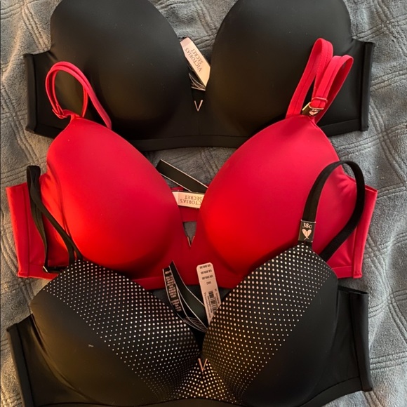 Victoria’s Secret Sexy Illusions Wireless 38C! - Picture 1 of 3